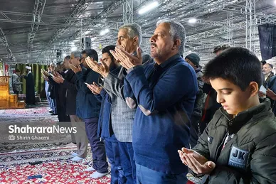 گزارش تصویری | اقامه نماز عید فطر در آرامستان بهشت رضا (ع) مشهد