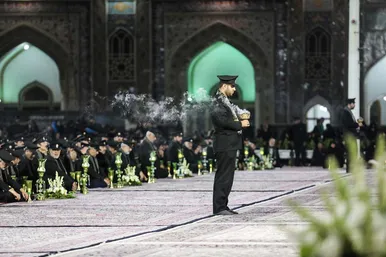 آئین خطبه خوانی شب عاشورا در حرم مطهر رضوی