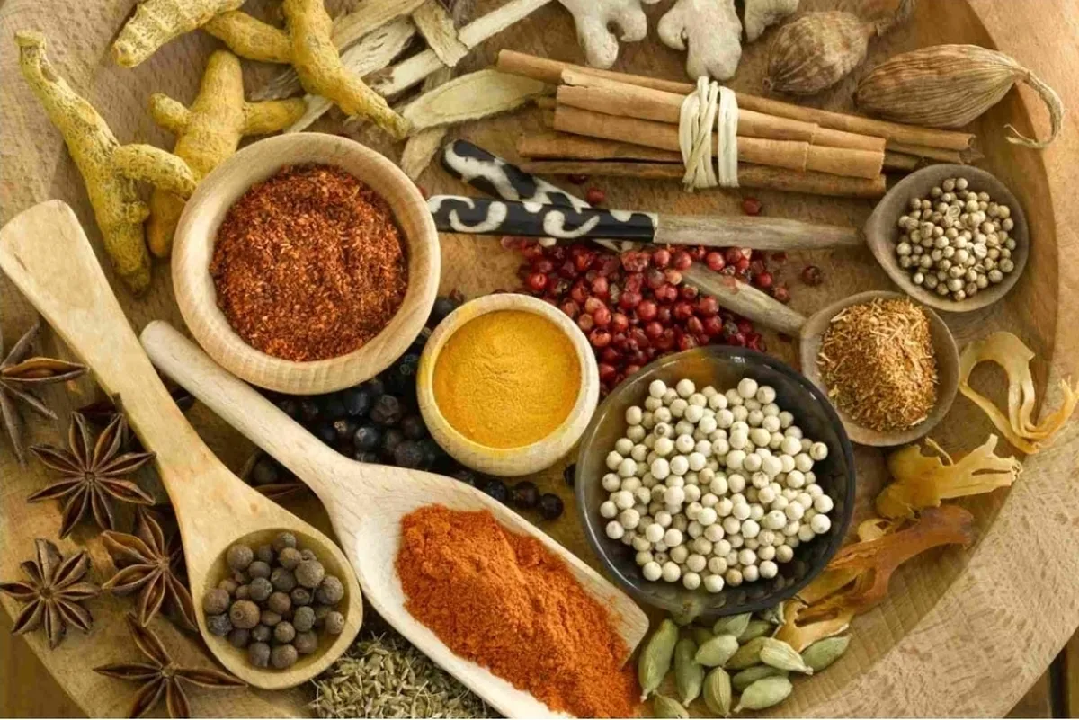 خانه داری| بهترین ادویه‌ها برای مرغ کدامند؟