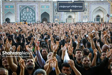 گزارش تصویری | مراسم چهارپایه خوانی شهادت حضرت رضا علیه السلام در حرم مطهر رضوی