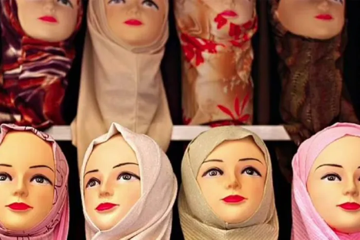 دستور طالبان به مغازه داران: سر مانکن ها را قطع کنید!