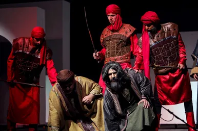 نمایش آئینی «مستوره»