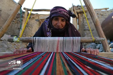 مادرانِ آبادی