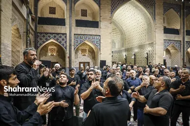 گزارش تصویری | «حسینیه حرم»، عزاداری سنتی اقوام استان‌های مختلف در حرم مطهر رضوی