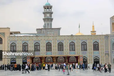 عکس‌هایی از گل آرایی حرم مطهر رضوی در دهه کرامت