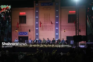 گزارش تصویری | محفل قرآنی «اربعین رهبر شهید» در میدان شهدای مشهد