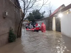 اعزام ۶۰ تیم امداد و نجات هلال احمر از استان&zwnj;های مختلف به گیلان در پی جاری شدن سیل (۲۰ بهمن ۱۴۰۳)