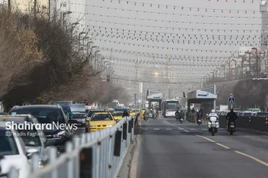 «مشهد» غرق در گردوغبار شدید (۵ دی‌۱۴۰۲)
