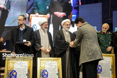 گزارش تصویری | دومین رویداد اهدا نشان مشهدالرضا(ع)