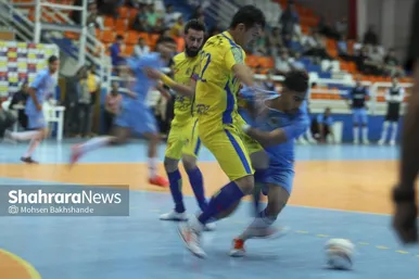 لیگ برتر فوتسال| مسابقه فرش آرا مشهد و شهرداری ساوه