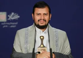 رهبر انصارالله: عربستان از حجاج باج&zwnj;گیری و با کمال میل از صهیونیست&zwnj;ها استقبال می&zwnj;کند