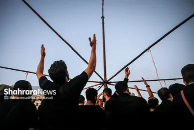 تصاویری از آئین خیمه سوزان عصر عاشورا در مشهد