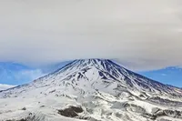 ویدئو| تصویری عجیب از دماوند در محاصره ابرهای آلوده