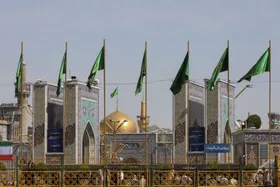 دعای نصر در بارگاه رضوی طنین&zwnj;انداز می&zwnj;شود | رواق نجمه خاتون (س) حرم مطهر رضوی میزبان بانوان و خانواده&zwnj;ها
