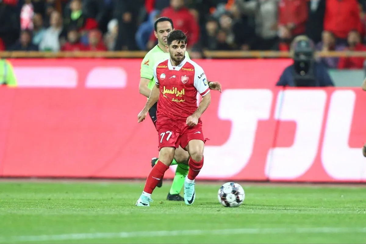 عمری همچنان بلاتکلیف در پرسپولیس