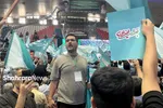 آغاز برنامه انتخاباتی نامزدهای انتخابات ریاست‌جمهوری در مشهد | از حضور باتأخیر پزشکیان تا تغییر مکان سخنرانی جلیلی (۶ تیر ۱۴۰۳) + فیلم و عکس