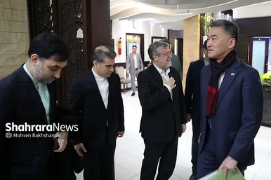 گزارش تصویری | دیدار شهردار مشهد مقدس با سفیر ژاپن در ایران (۲۳ دی ۱۴۰۳)