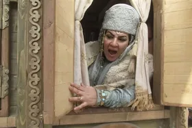 تصاویری از بازیگران زن خارجی در سریال سلمان فارسی