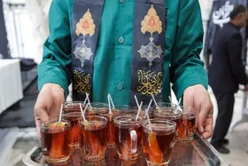 احداث چایخانه&zwnj;های محبان&zwnj;الرضا(ع) با پویش &laquo;یک پرچم، یک ملت&raquo;