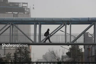 «مشهد» غرق در گردوغبار شدید (۵ دی‌۱۴۰۲)