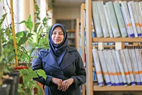 پادکست |گفتگو با دکتر فرزانه فرخ&zwnj;فر که هنر و پژوهش را به هم گره زده و برگزیده جایزه &laquo;زن و علم&raquo; شده است | هنر مرهم است