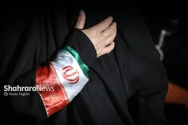 گزارش تصویری | مردم مشهد همچنان پای کار انقلاب