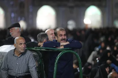 آیین خطبه خوانی شب شهادت امام رضا(ع) در حرم مطهر رضوی