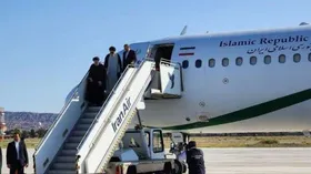 رئیس&zwnj;جمهور وارد تبریز شد | تاکید رئیس جمهور بر باز شدن گره اشتغال و مسکن در آذربایجان شرقی