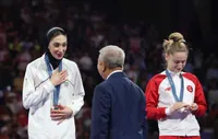 نعمت زاده: پیرهادی من را کتک زد!