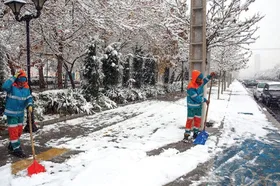 آماده&zwnj;باش ۶۵۰۰ نیروی خدمات شهری مشهد درپی صدور هشدار هواشناسی (۱۱ اسفند ۱۴۰۳)