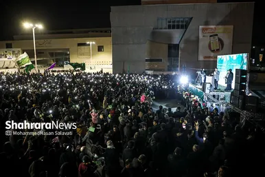 گلباران حرم مطهر رضوی در شب میلاد جوادالائمه (ع)