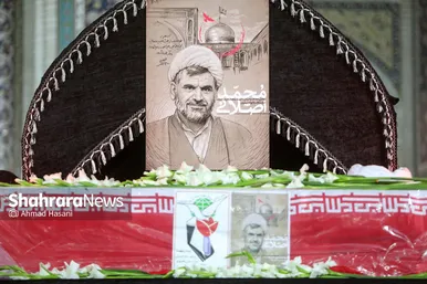 مراسم وداع با پیکر شهید حجت‌الاسلام محمد اصلانی در حرم مطهر رضوی