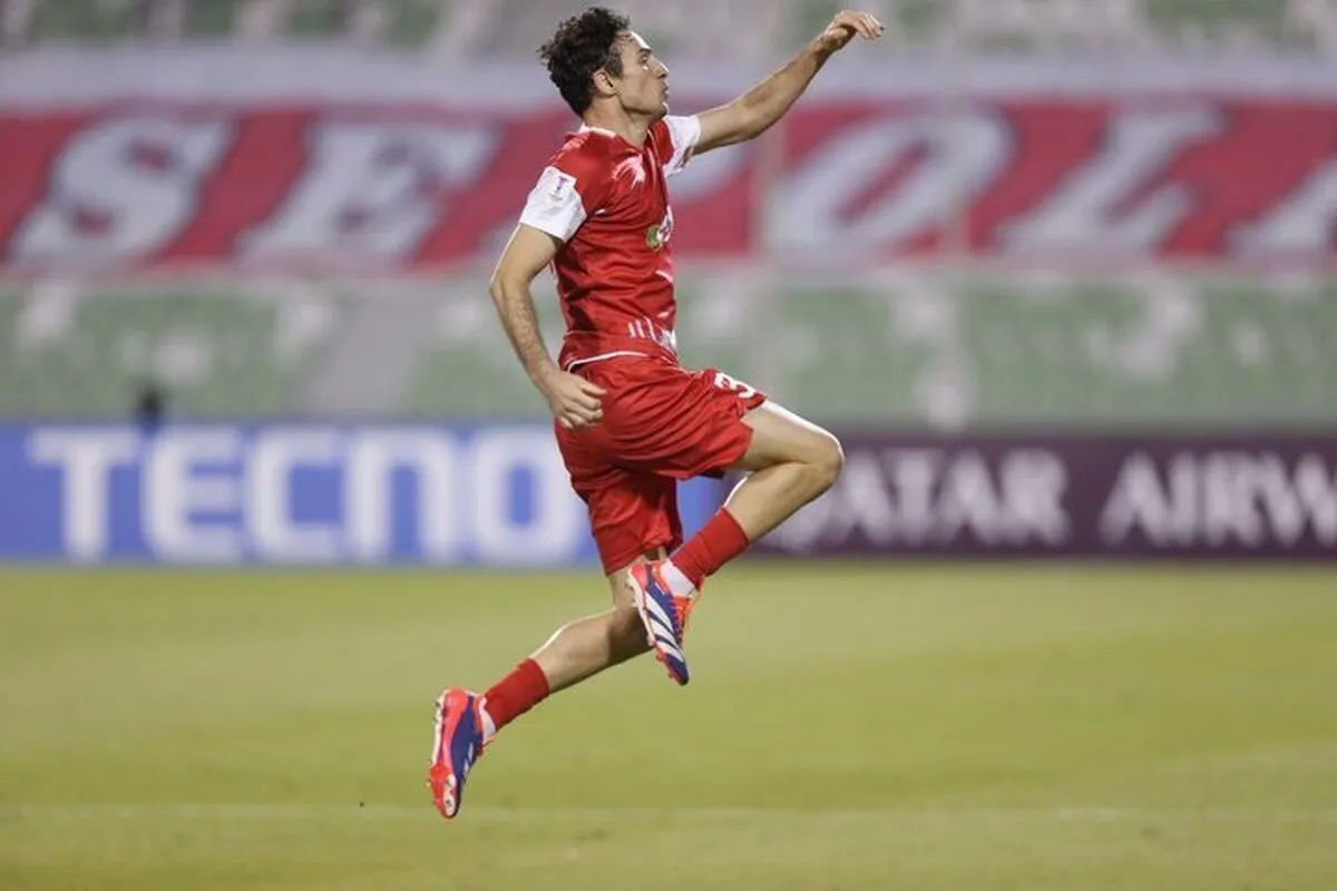 گل گهر به دنبال مدافع پرسپولیس