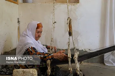 ایران زیباست | خورجین‌بافی؛ هنر دستان اهالی کویر