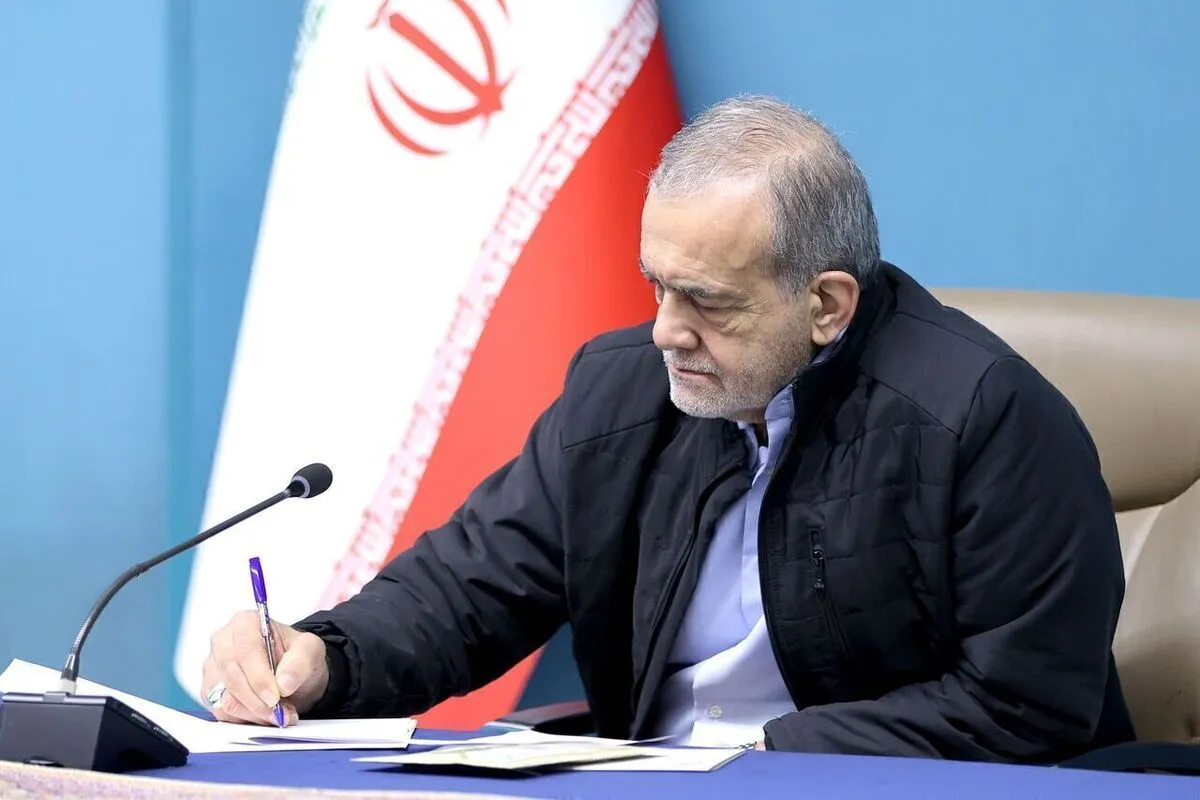 تاکید رئیس‌جمهور بر تحمل تفاوت‌ها | پزشکیان: وقتی صداوسیما لبه نقد‌های غیرمنصفانه را سمت دولت بگیرد، مجبوریم پاسخ درخور بدهیم