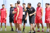سرگیجه هاشمیان در پرسپولیس| سردرگم در جذب مهاجم