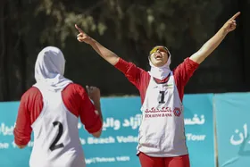 مازندران قهرمانی تور والیبال ساحلی زنان|۲۰۰ میلیون ریال جایزه نقدی چهار تیم برتر