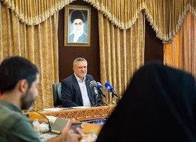 معاون رئیس&zwnj;جمهور: معلمان تا پایان سال به حق و حقوق خود می&zwnj;رسند| قانون رتبه&zwnj;بندی معلمان پس از ١۴ سال اجرا شد