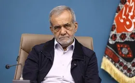 ظریف به انتقاد از نحوه چیدمان صندلی&zwnj;ها در دیدارهای پزشکیان واکنش نشان داد