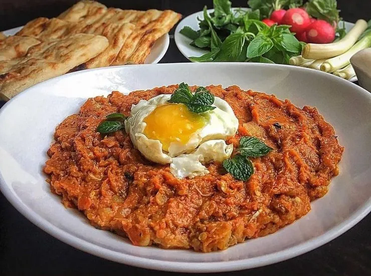مروری بر تاریخچه میرزاقاسمی و بادمجان کبابی