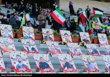 عکس | محفل امام‌حسنی‌ها در ورزشگاه آزادی