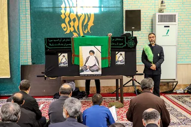 تشییع پیکر حجت الاسلام سید جعفر طباطبایی در مشهد