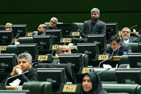 برخی نمایندگان مجلس خواستار کاهش سطح ارتباط با انگلیس، فرانسه و آلمان شدند
