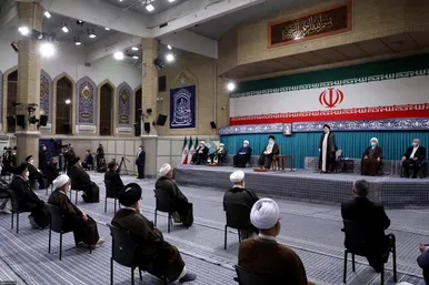 مراسم تنفیذ حکم سیزدهمین دوره ریاست جمهوری اسلامی ایران‌