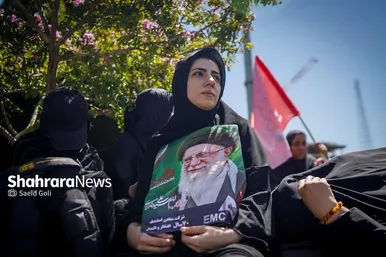گزارش تصویری | حال و هوای خیابان امام رضا (ع) مشهد، ساعاتی قبل از تشییع پیکر رهبر شهید انقلاب