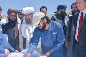 مقامات طالبان و سفیر چین به معدن &laquo;مس عینک&raquo; رفتند