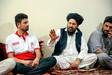 ورود کمک‌های بشردوستانه هلال‌احمر ایران به مناطق زلزله‌زده افغانستان