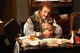 گریم عجیب سیاوش چراغی&zwnj;پور در &laquo;لاری&raquo; برای حضور در چهلمین جشنواره فیلم کوتاه تهران