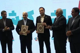 همکاری نزدیکتر مشهد و کیش برای جذب زائر و گردشگر خارجی | تدوین بسته&zwnj;های حمایتی ویژه برای زائران مشهدالرضا (ع) و گردشگران کیش + فیلم