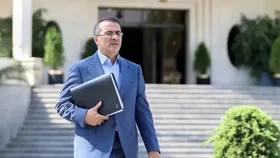 رئیس سازمان اداری و استخدامی کشور خبر داد: برگزاری جلسات فوری برای حل وضعیت نیرو&zwnj;های شرکتی شهرداری&zwnj;ها + فیلم